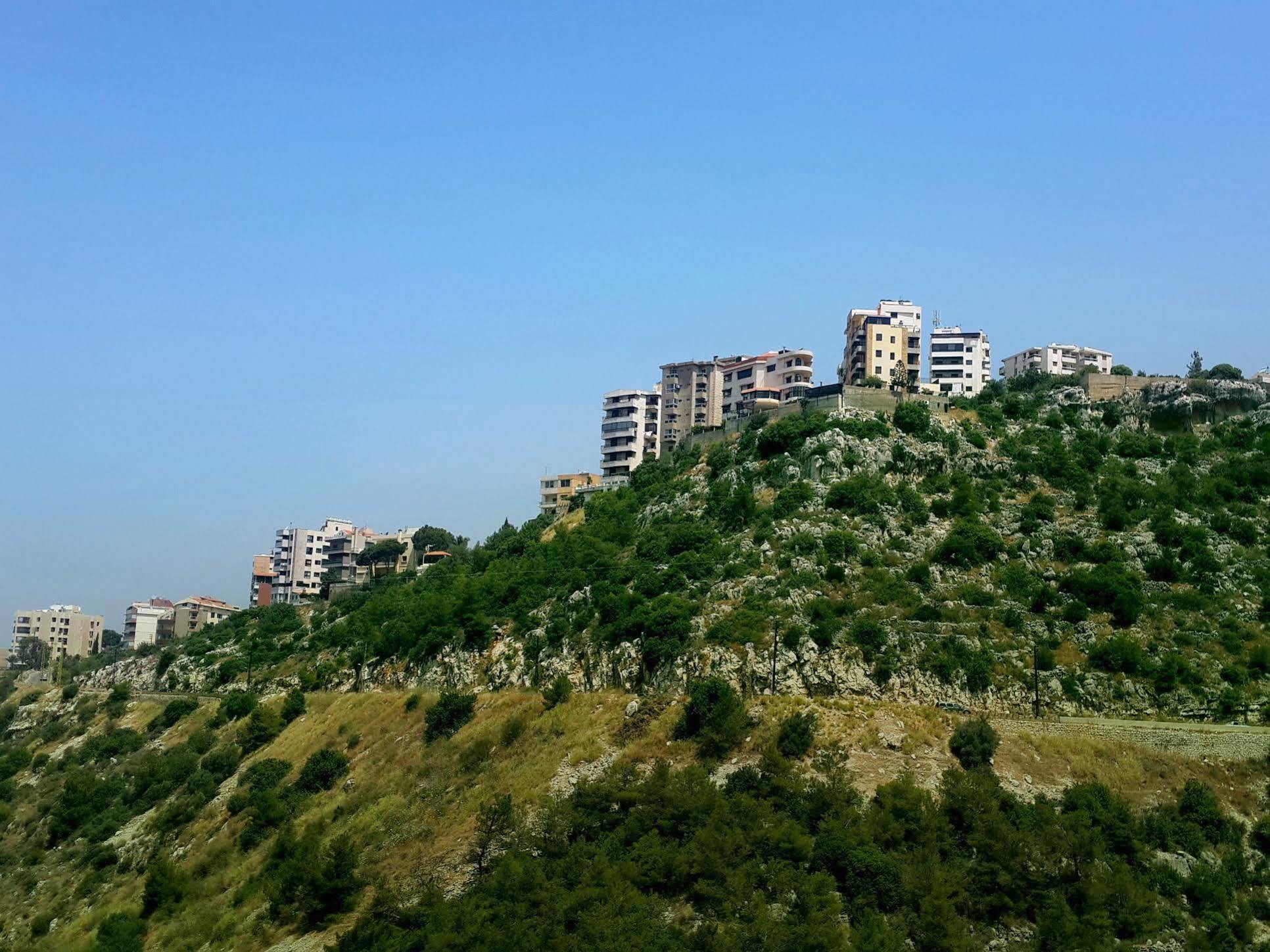 Liqaa Hotel Beirut Bagian luar foto